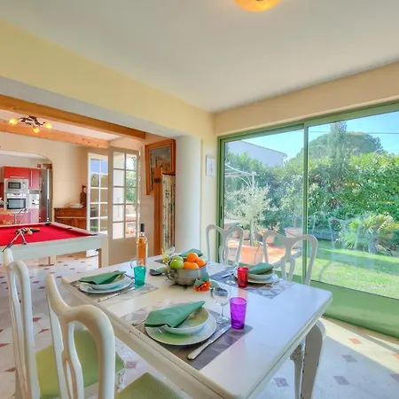 Будинок відпочинку Maison Marine - Happy