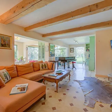 Будинок відпочинку Maison Marine - Happy