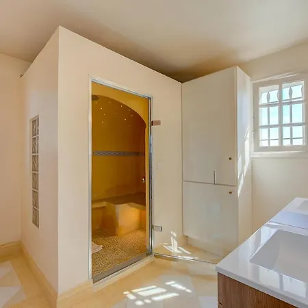 Maison Marine With Private Garden - Happy Rentals